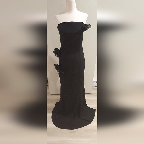 Evening gown - Picture 2 of 5